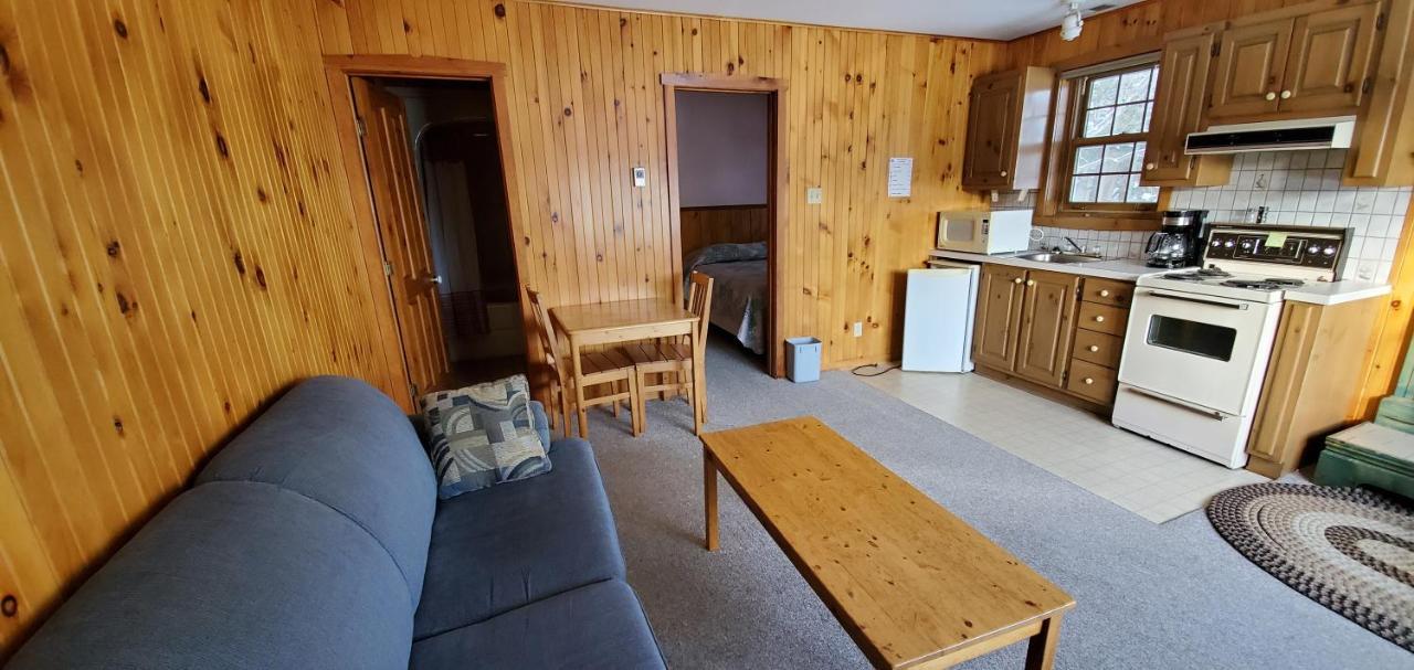Motel Le Fleuron Saint-Donat-de-Montcalm Luaran gambar