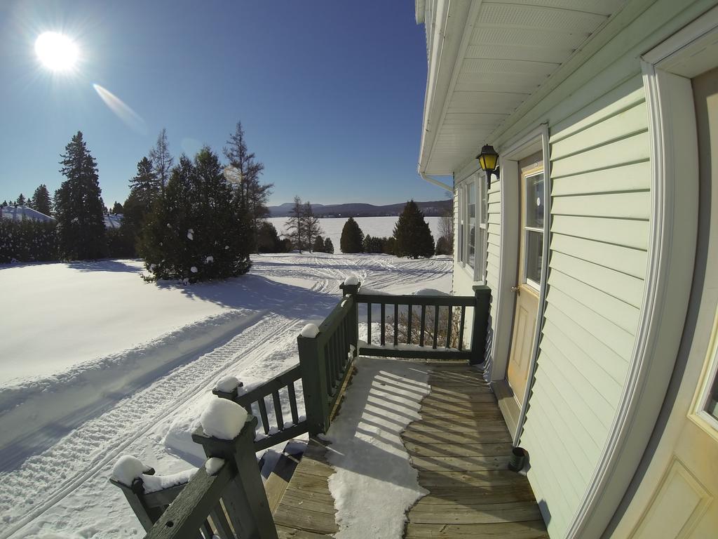 Motel Le Fleuron Saint-Donat-de-Montcalm Bilik gambar