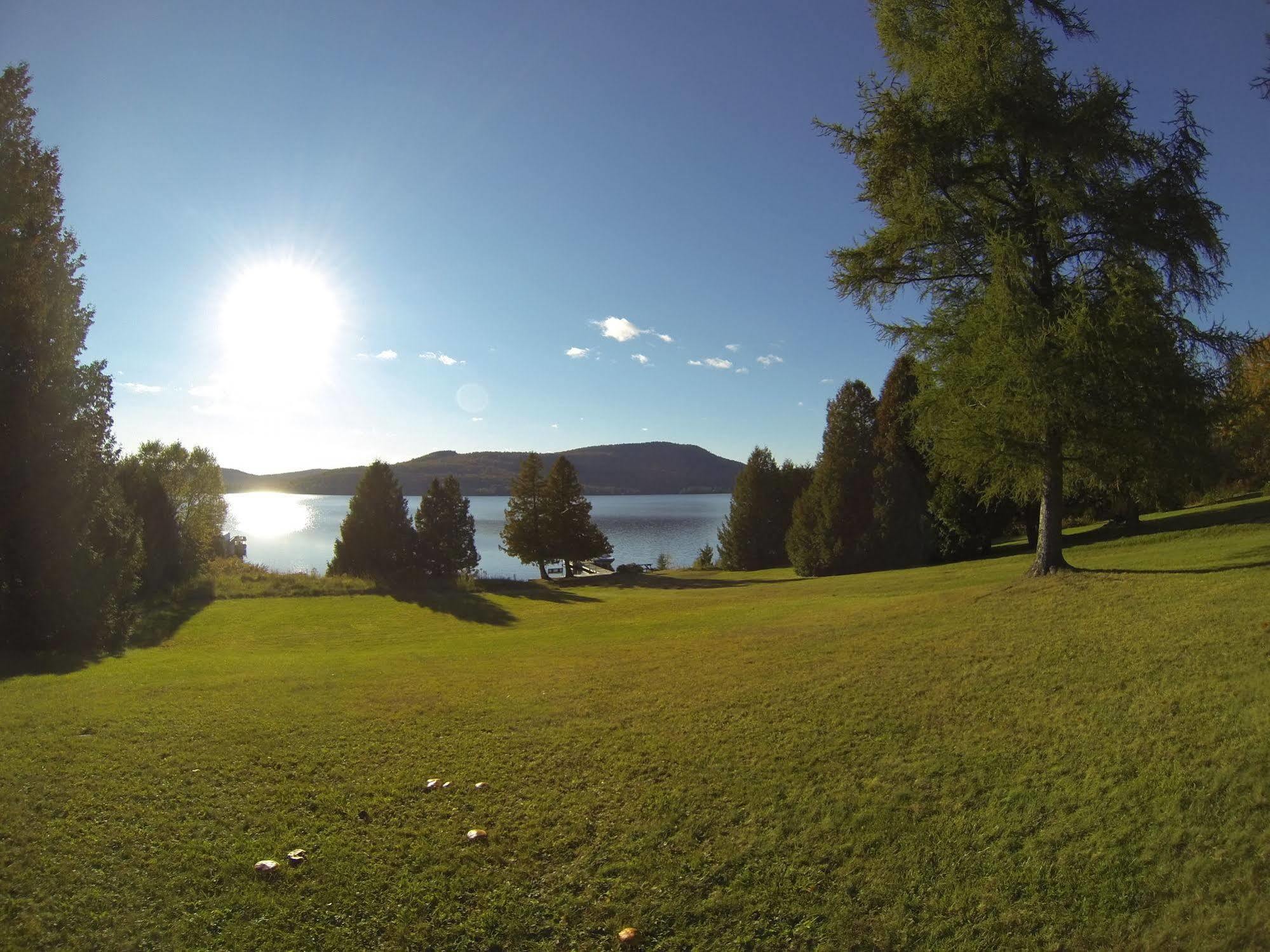 Motel Le Fleuron Saint-Donat-de-Montcalm Luaran gambar